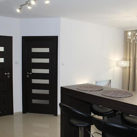Apartament Antoniukowska 60 ビャウィストク エクステリア 写真